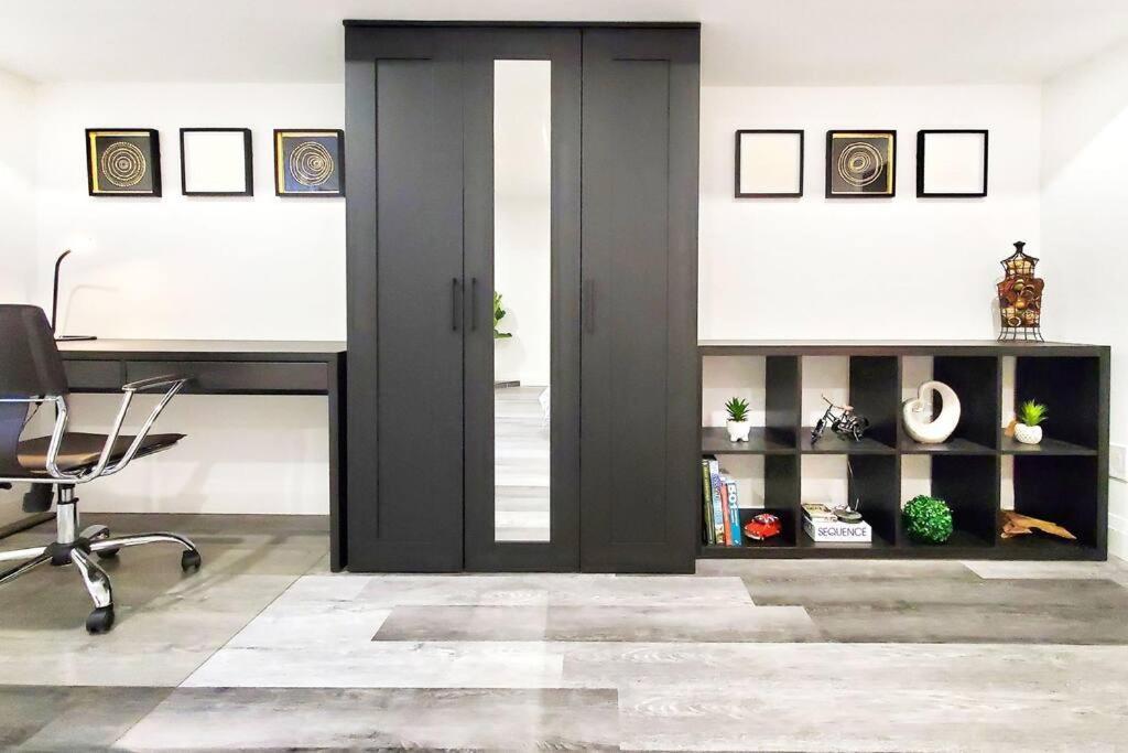 Renovated Guest Suite Near The Lake & High Park In Toronto! Екстериор снимка