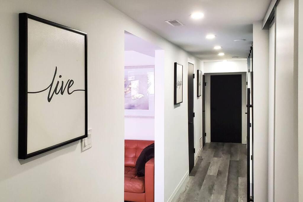 Renovated Guest Suite Near The Lake & High Park In Toronto! Екстериор снимка