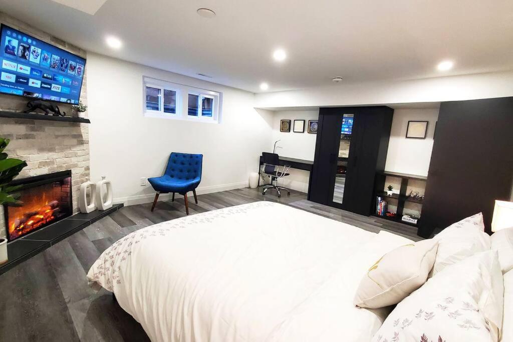Renovated Guest Suite Near The Lake & High Park In Toronto! Екстериор снимка