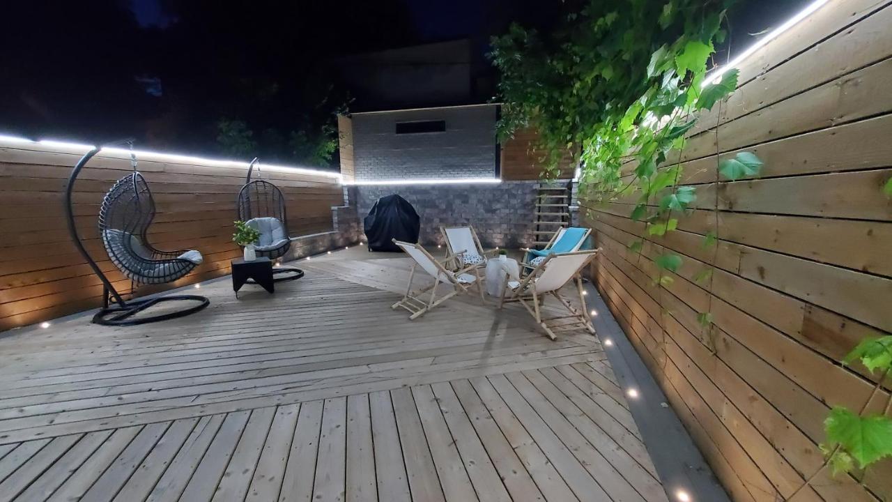 Renovated Guest Suite Near The Lake & High Park In Toronto! Екстериор снимка