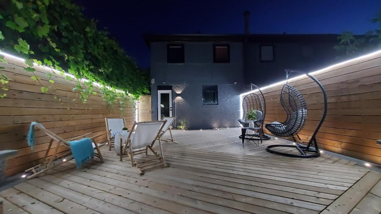 Renovated Guest Suite Near The Lake & High Park In Toronto! Екстериор снимка