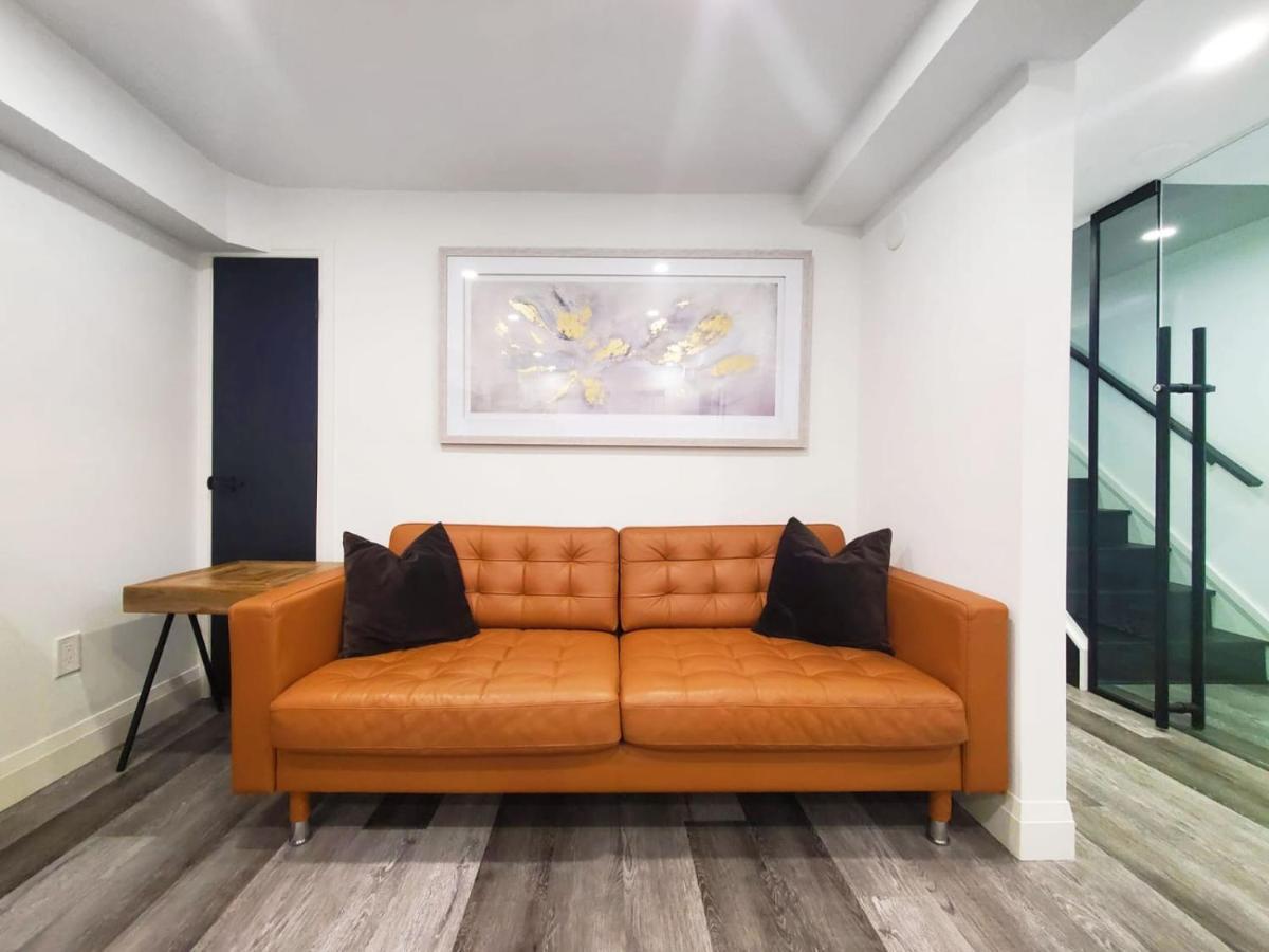 Renovated Guest Suite Near The Lake & High Park In Toronto! Екстериор снимка